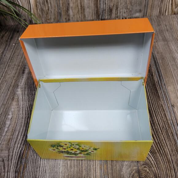 Vintage Ohio Art Recipe Box, Daisy Orange Yellow, Kitchen Decor - Picture 7 of 7